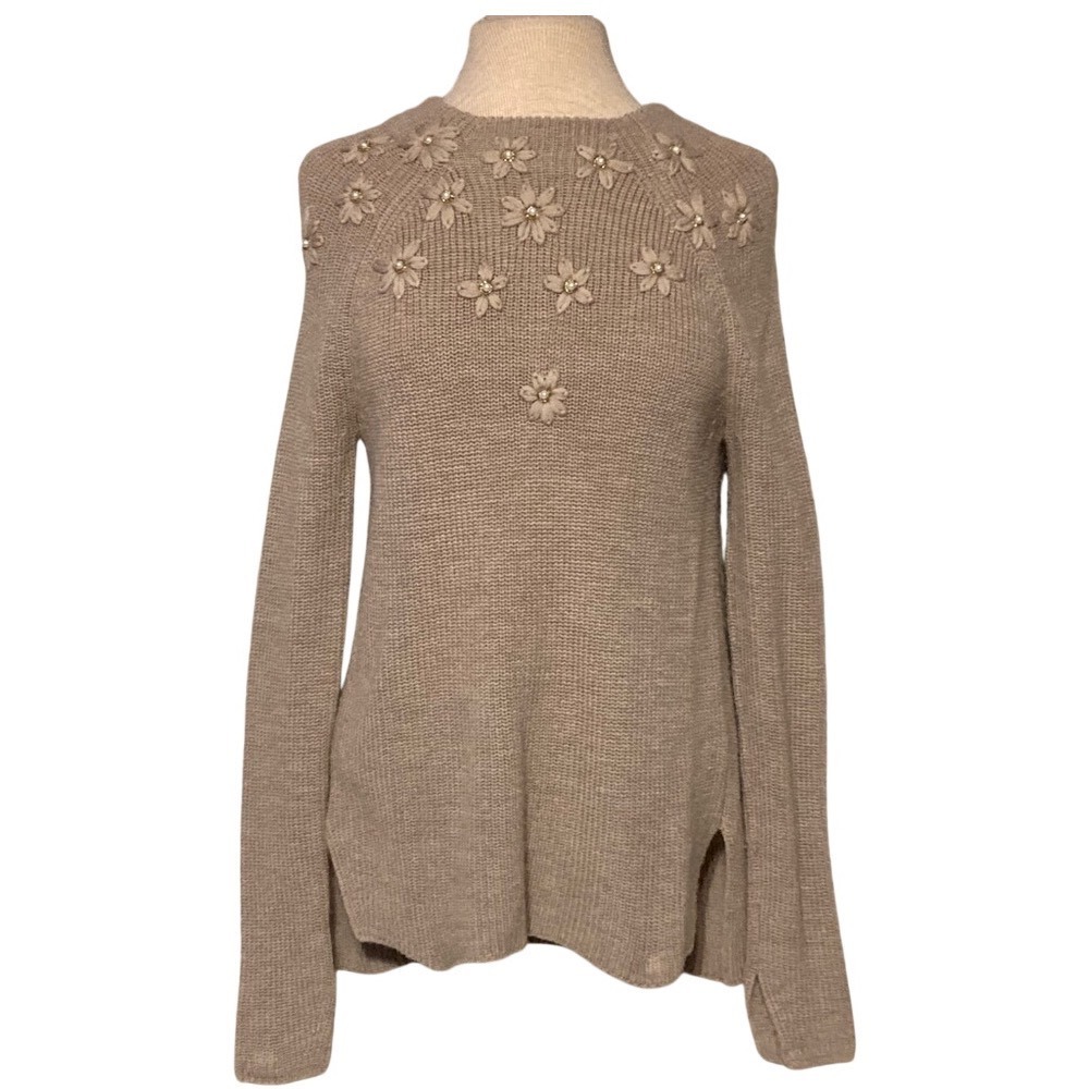 Draper James 100% Wool Tan Medium Embellish Flowers Boho Ribbed Sweater Form Fit